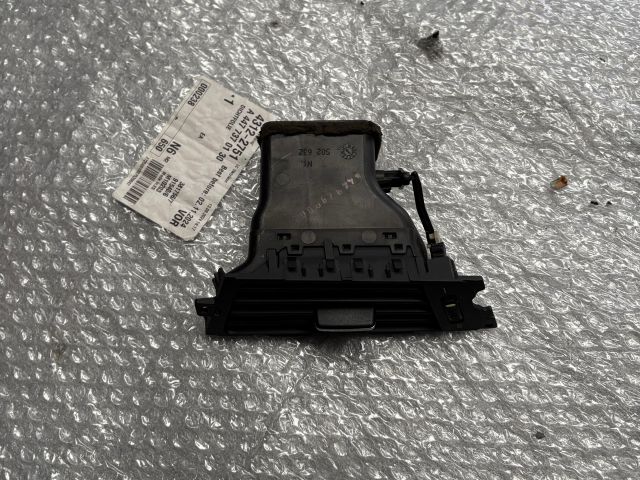 bontott BMW 3 E91 Jobb Szellőző