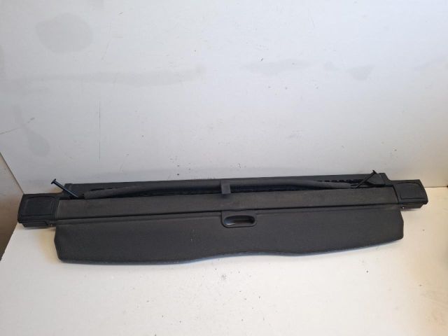 bontott BMW 3 E91 Kalaptartó