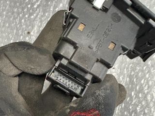 bontott BMW 3 E91 Kártyaolvasó