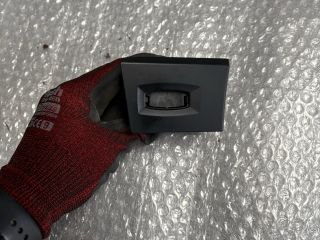 bontott BMW 3 E91 Kártyaolvasó