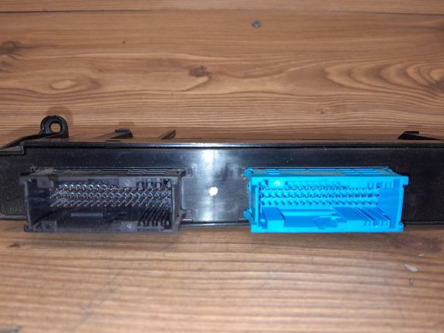 bontott BMW 3 E91 Komfort Elektronika