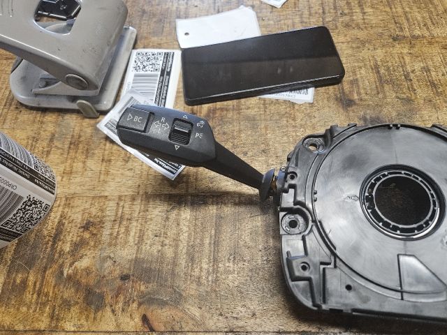 bontott BMW 3 E91 Komplett Kormánykapcsoló (Bajuszkapcsoló)