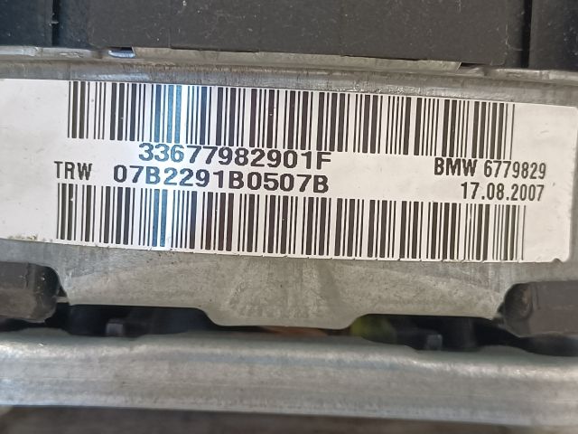 bontott BMW 3 E91 Kormánylégzsák