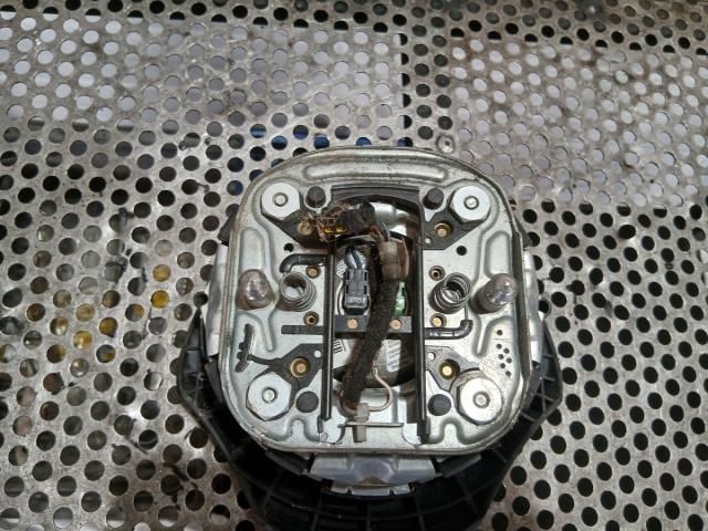 bontott BMW 3 E91 Kormánylégzsák