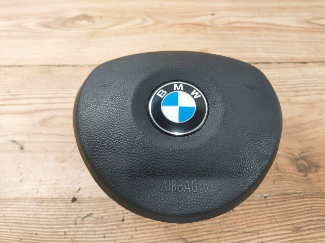 bontott BMW 3 E91 Kormánylégzsák