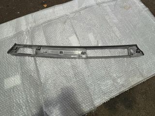 bontott BMW 3 E91 Középső Műszerfal Díszléc