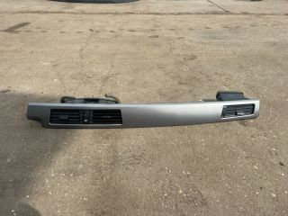 bontott BMW 3 E91 Középső Szellőző