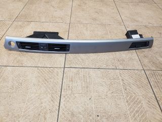 bontott BMW 3 E91 Középső Szellőző