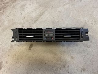 bontott BMW 3 E91 Középső Szellőző