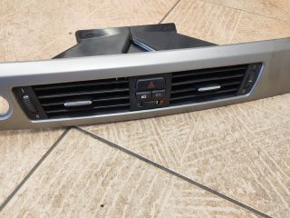 bontott BMW 3 E91 Középső Szellőző