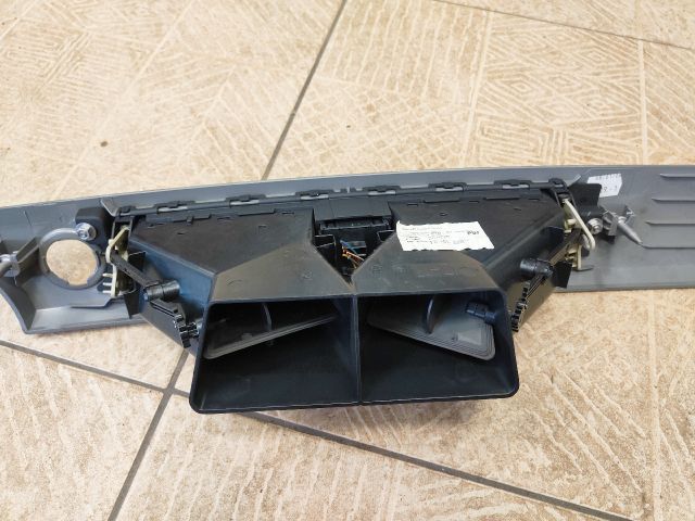 bontott BMW 3 E91 Középső Szellőző