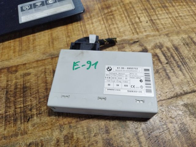 bontott BMW 3 E91 Kulcs Nélküli Nyitás Jeladó