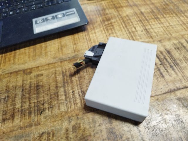 bontott BMW 3 E91 Kulcs Nélküli Nyitás Jeladó