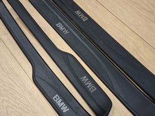 bontott BMW 3 E91 Küszöb Díszléc Szett