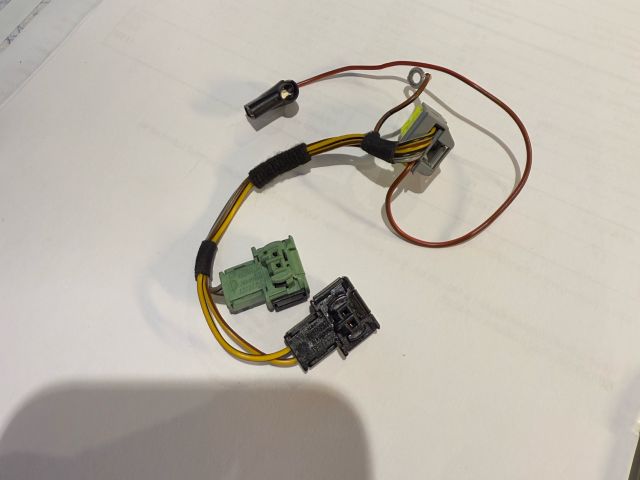 bontott BMW 3 E91 Légzsák Átvezető Szalagkábel