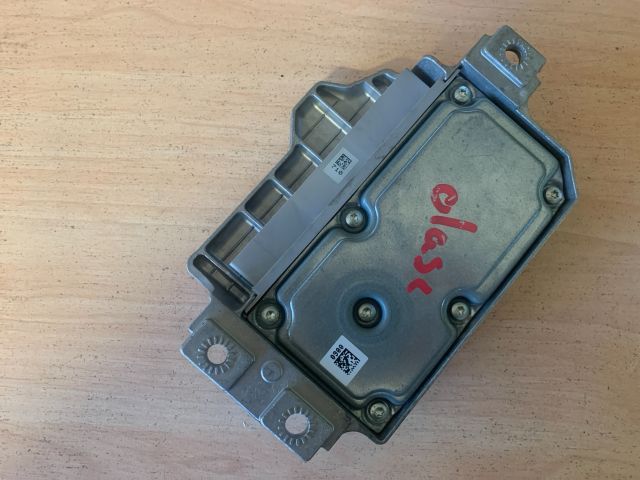 bontott BMW 3 E91 Légzsák Elektronika