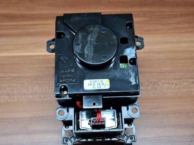 bontott BMW 3 E91 Média Kapcsoló