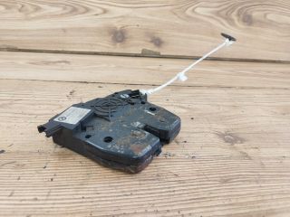 bontott BMW 3 E91 Motorháztető Zárszerkezet