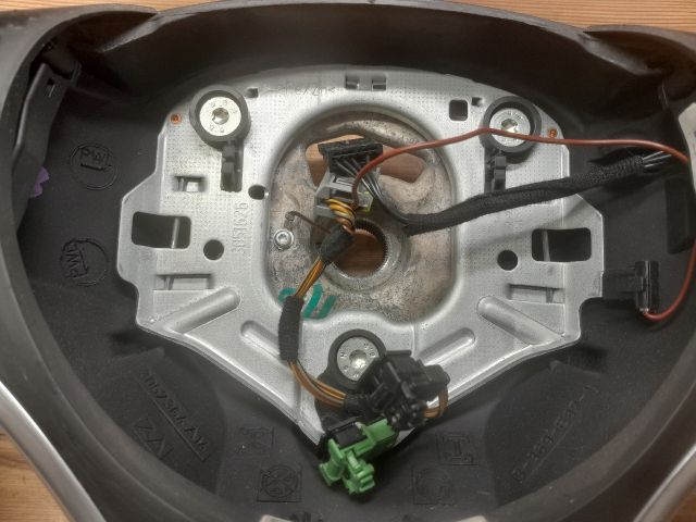 bontott BMW 3 E91 Multikormány