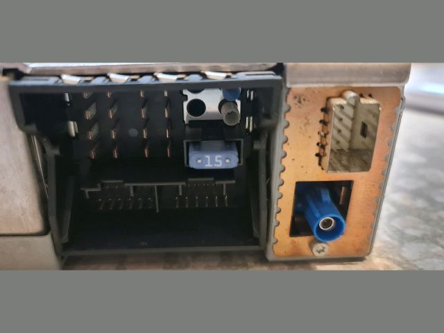 bontott BMW 3 E91 Navigációs Fejegység