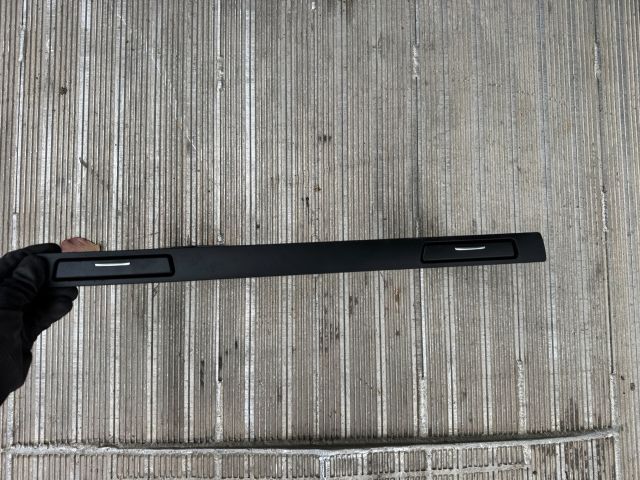 bontott BMW 3 E91 Pohártartó