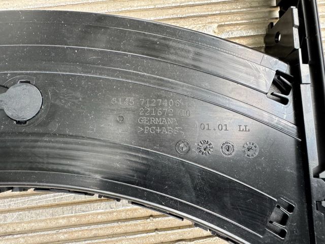 bontott BMW 3 E91 Pohártartó