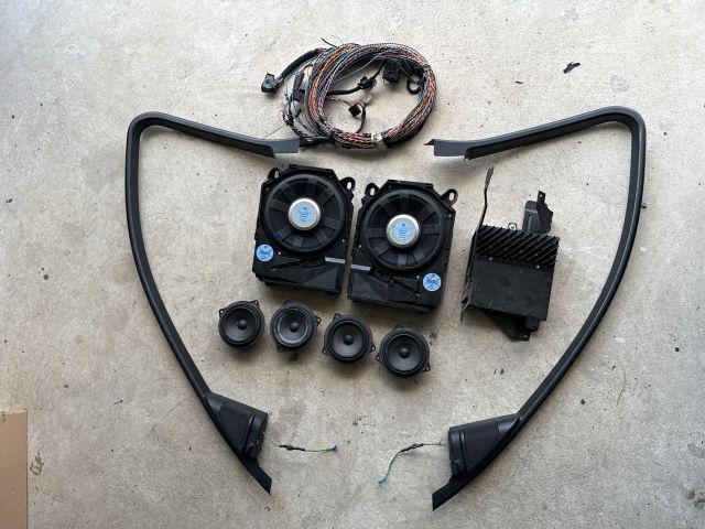 bontott BMW 3 E91 Rádió / CD