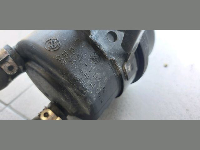 bontott BMW 3 E91 Szervóolaj Tartály