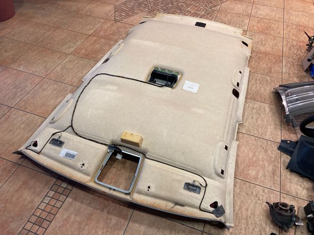 bontott BMW 3 E91 Tetőkárpit