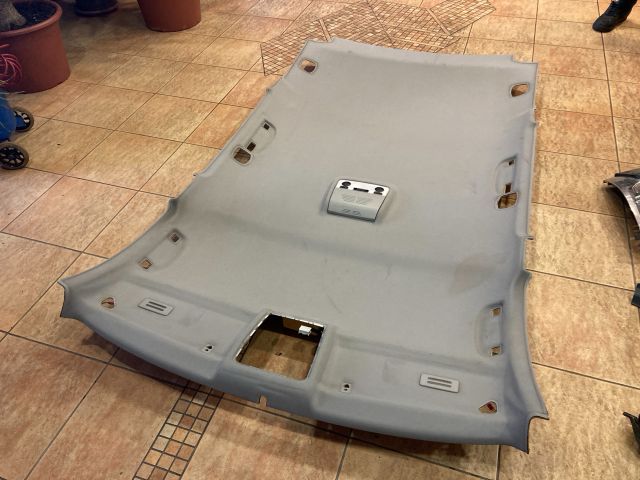 bontott BMW 3 E91 Tetőkárpit