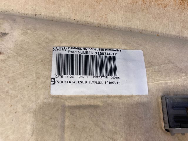 bontott BMW 3 E91 Tetőkárpit