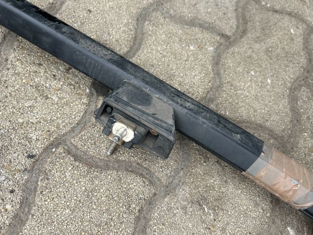 bontott BMW 3 E91 Tetősín Pár