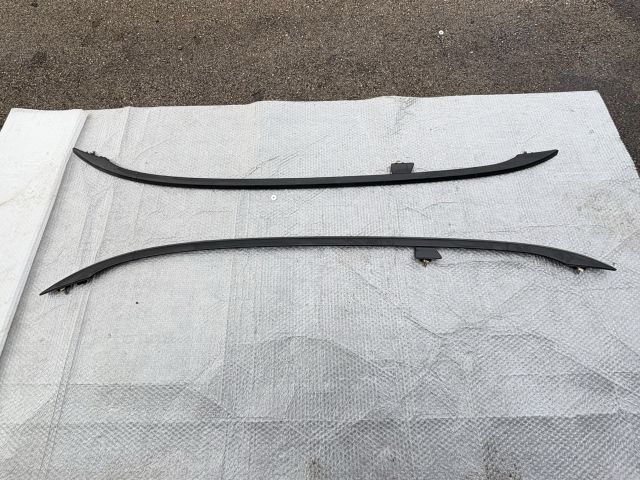 bontott BMW 3 E91 Tetősín Pár