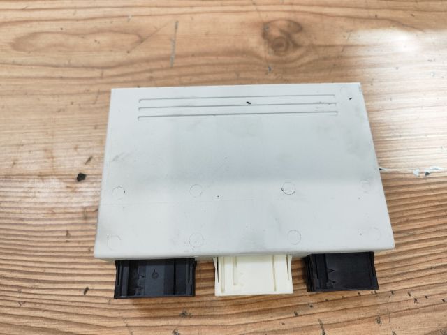 bontott BMW 3 E91 Tolatóradar Elektronika