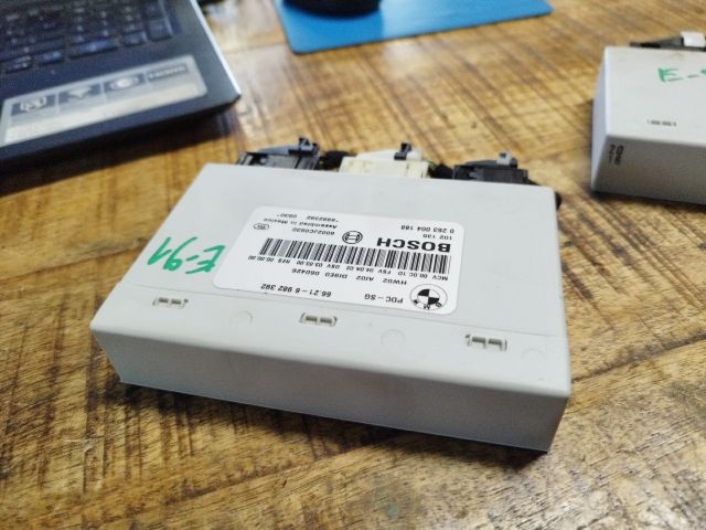 bontott BMW 3 E91 Tolatóradar Elektronika