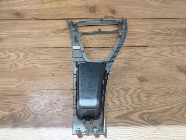 bontott BMW 3 E91 Váltókar Keret