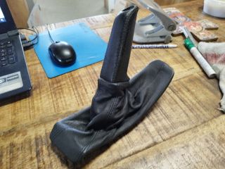 bontott BMW 3 E91 Váltószoknya