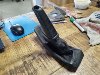 bontott BMW 3 E91 Váltószoknya