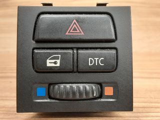 bontott BMW 3 E91 Vészvillogó Kapcsoló