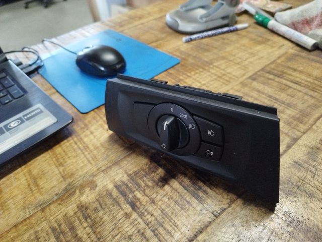 bontott BMW 3 E91 Világítás Kapcsoló