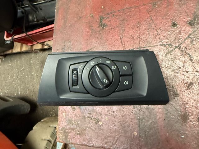 bontott BMW 3 E91 Világítás Kapcsoló