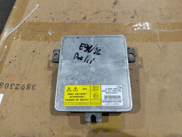 bontott BMW 3 E91 Xenon Trafó