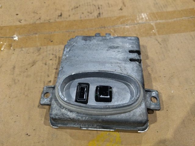 bontott BMW 3 E91 Xenon Trafó