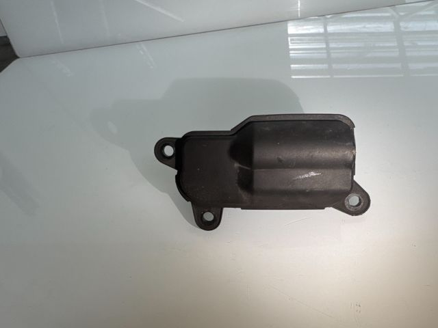 bontott BMW 3 E92 Alapjárati Motor