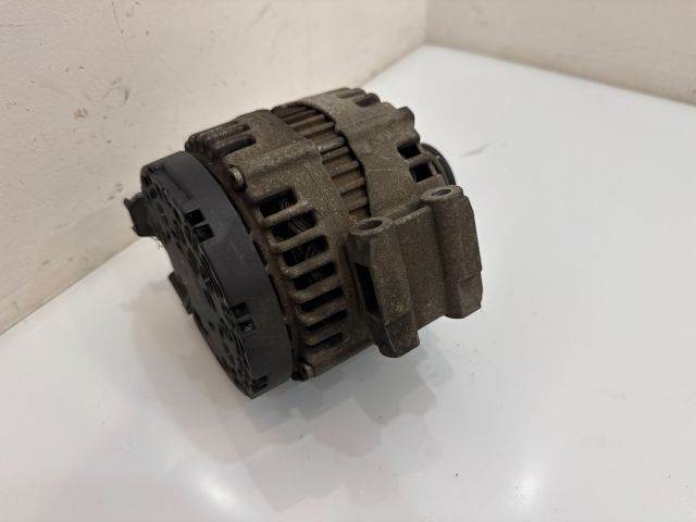 bontott BMW 3 E92 Generátor