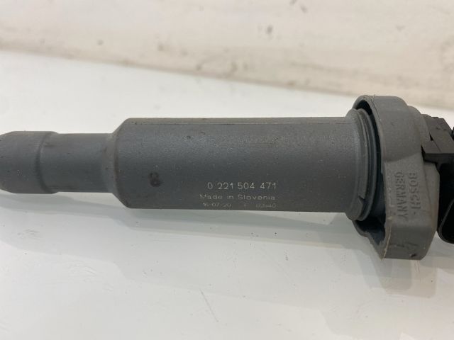 bontott BMW 3 E92 Gyújtótrafó