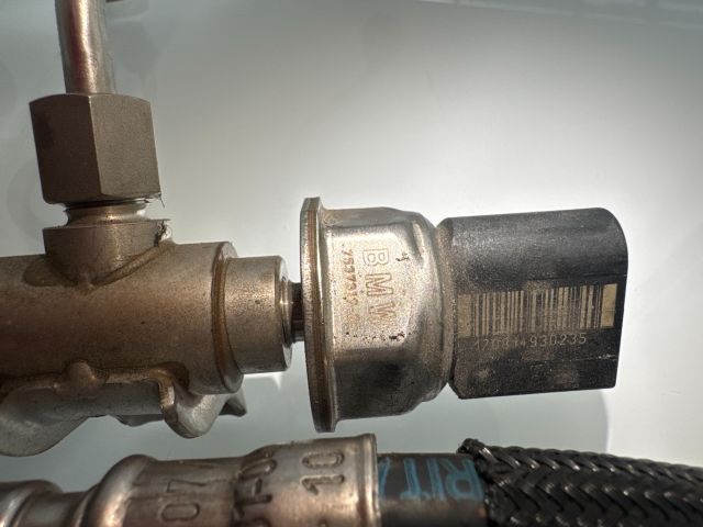 bontott BMW 3 E92 Közösnyomócső