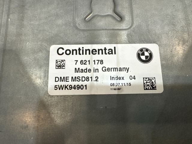 bontott BMW 3 E92 Motorvezérlő