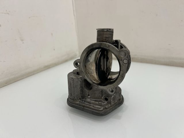 bontott BMW 3 E92 Fojtószelep (Elektromos)