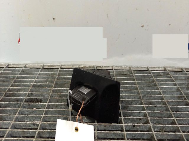 bontott BMW 3 E92 Gyújtáskapcsoló